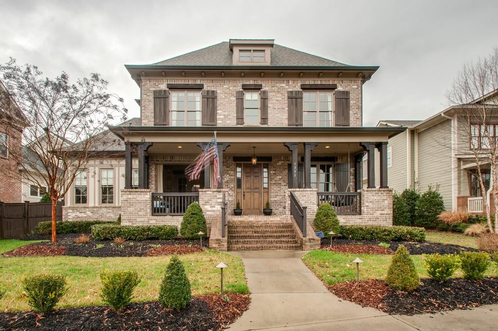 1335 Jewell Ave