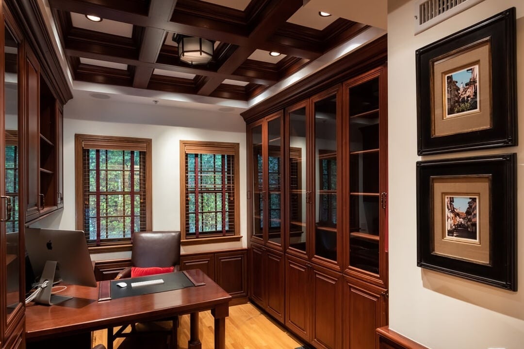 San Vicente Blvd, 90402