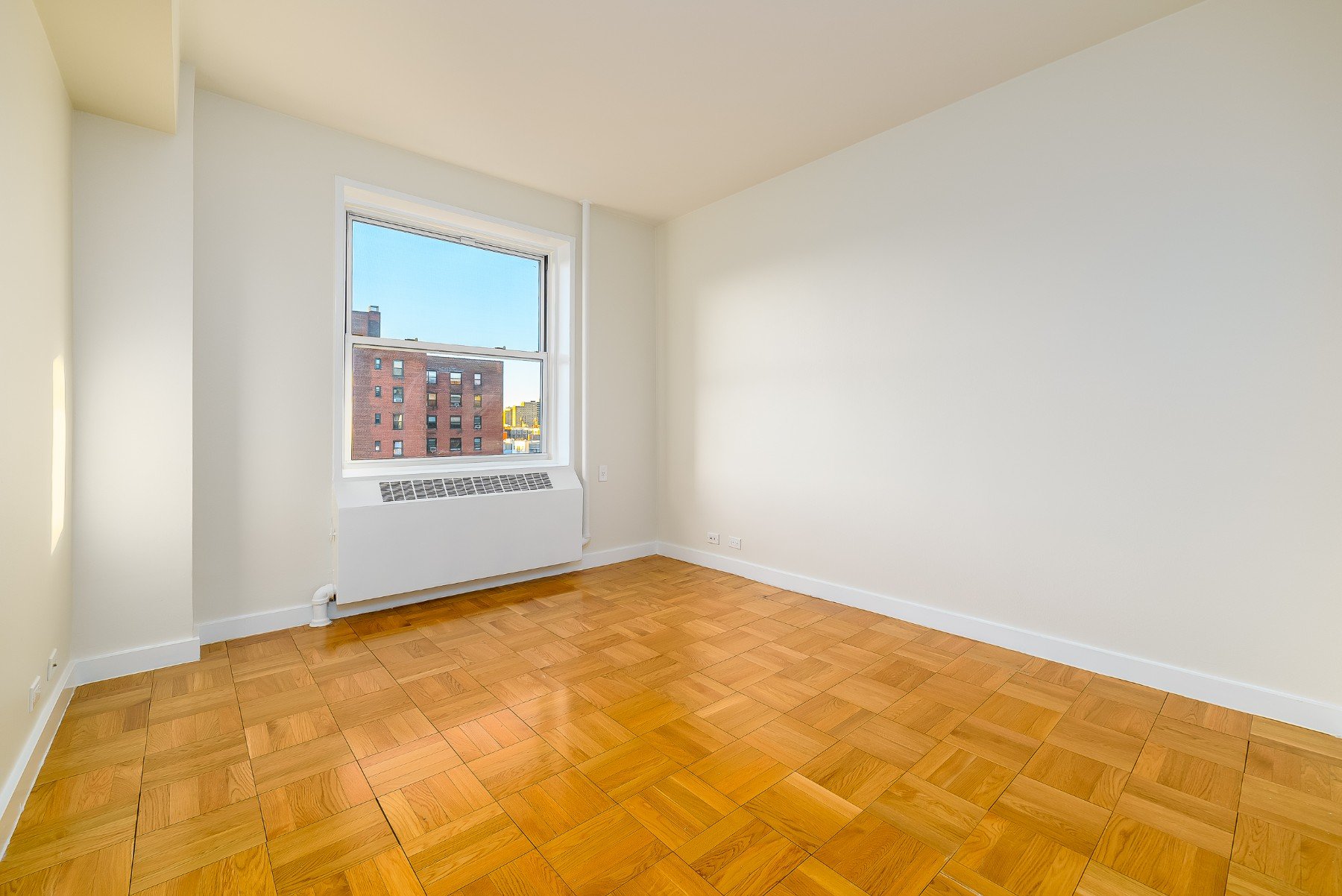 2200 Madison Avenue Unit: 10C