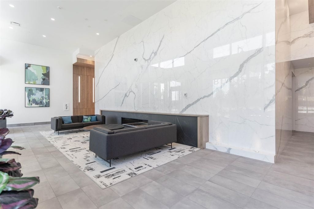13655 Fraser Hwy, #1707