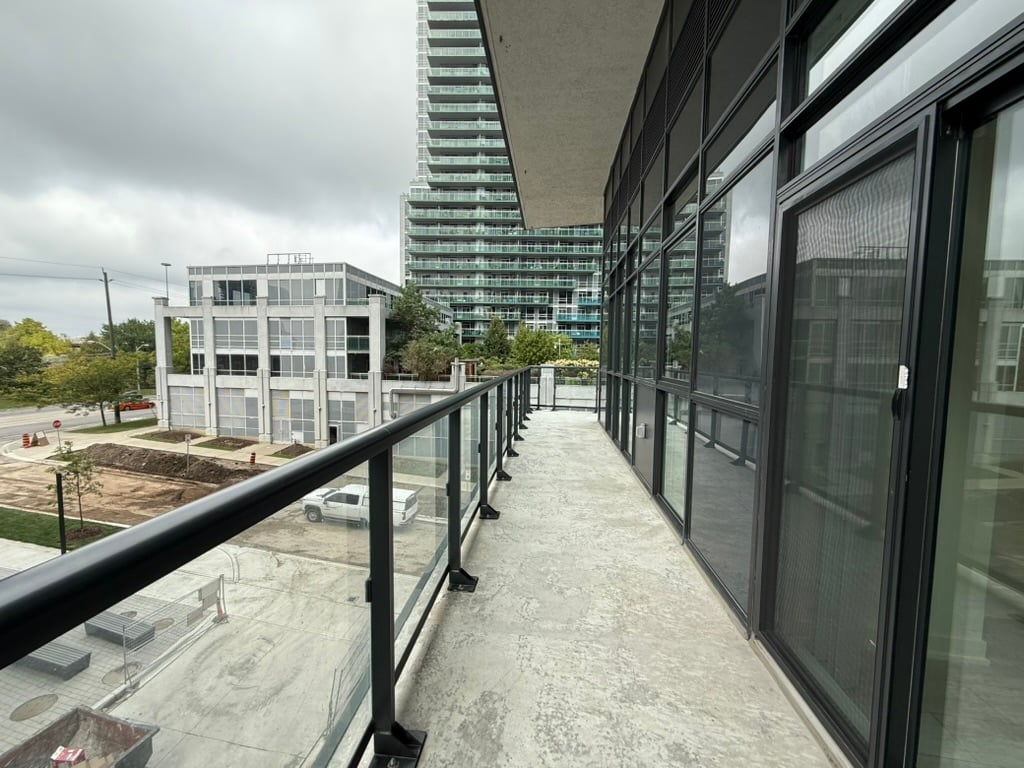 38 Annie Craig Drive Unit: 411