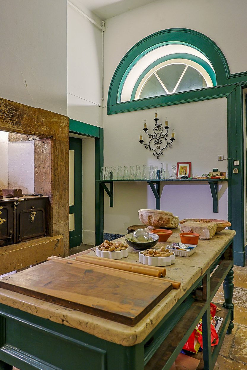 Quinta do Relógio: Historic 19th-Century Waterfront Palacete in Paço de Arcos, Oeiras