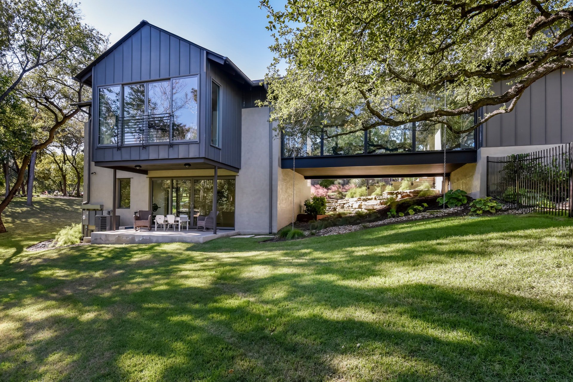 108 Parkwood Court