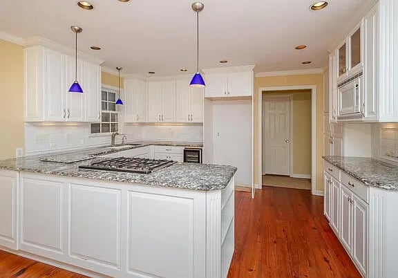 707 Aumond Rd