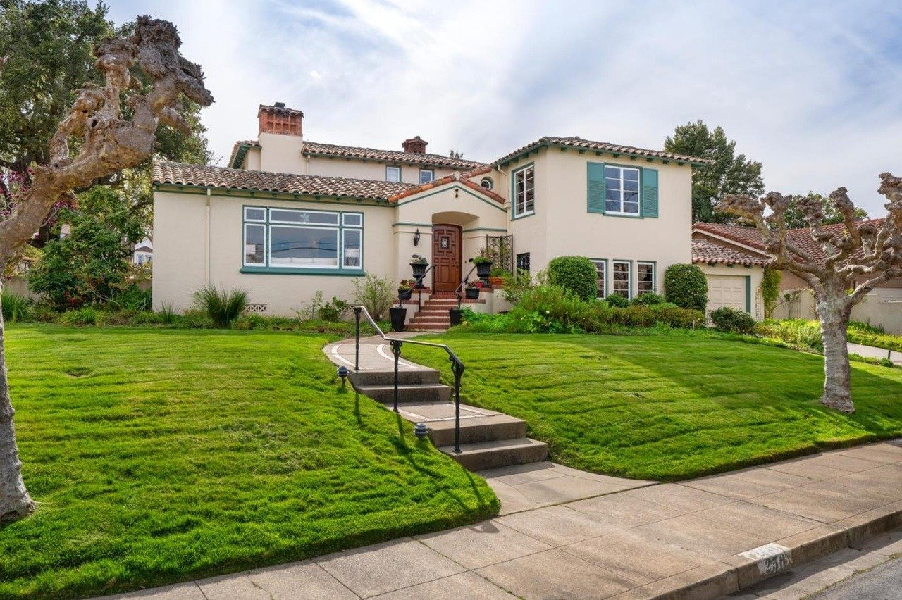 250 Harvard Rd
