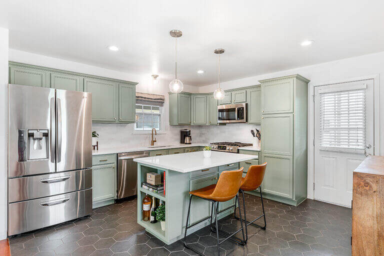 Leased | 203 El Paso ST