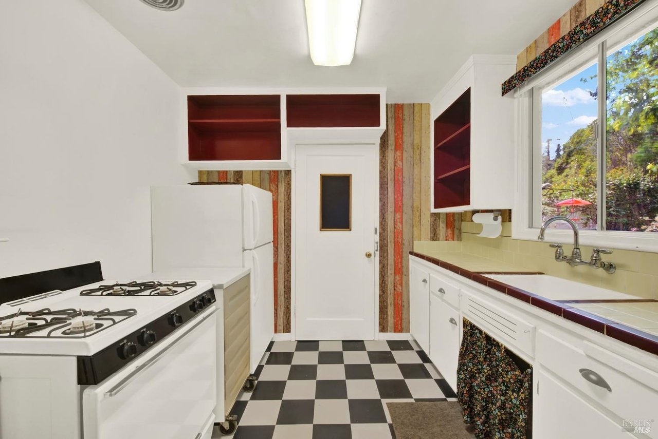 285 Homewood Ave