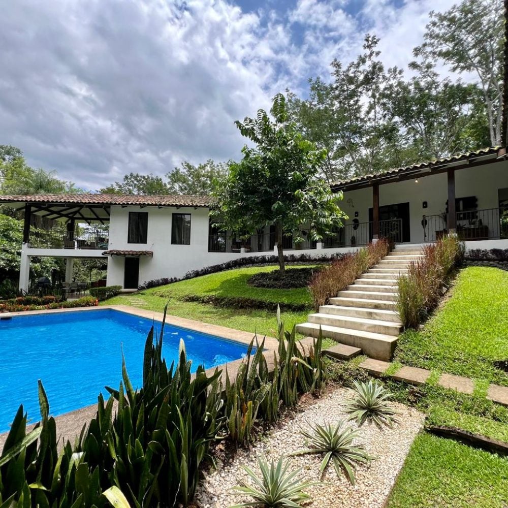 Turrubares Mansion