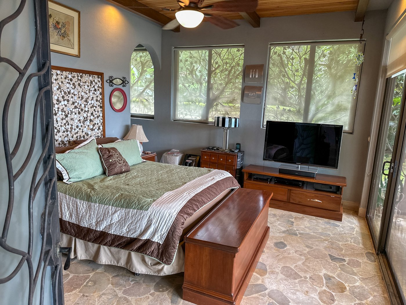 San Jeronimo Sanctuary: A Stunning 10-Acre Luxurious Estate with Dual Residences