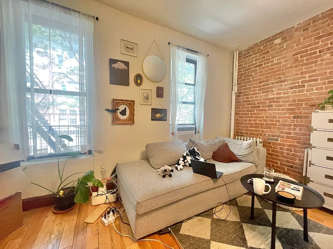 788 Park Place 10