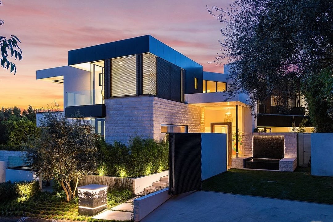 Infinity Palazzo