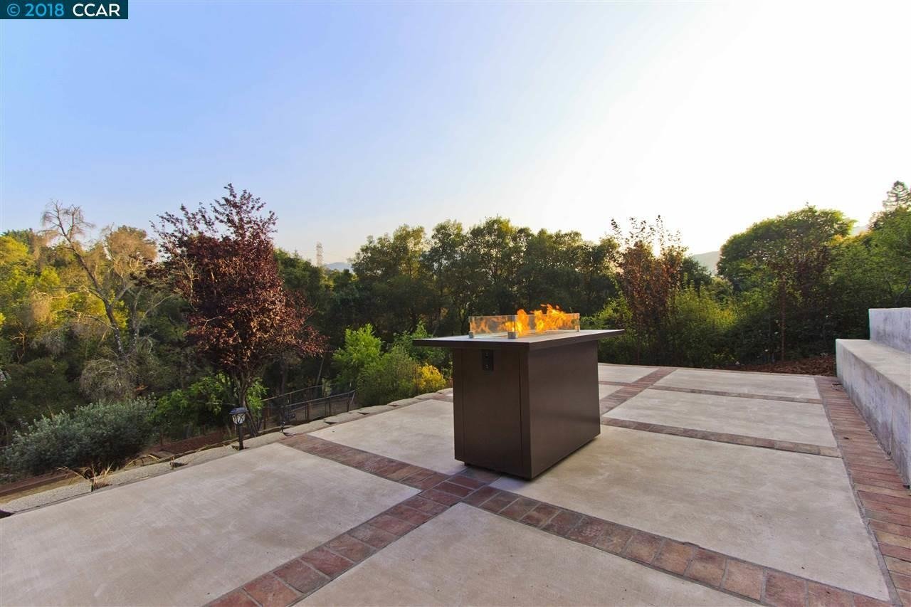28 Southwood Dr