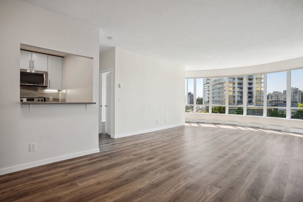 6240 McKay Ave, #605