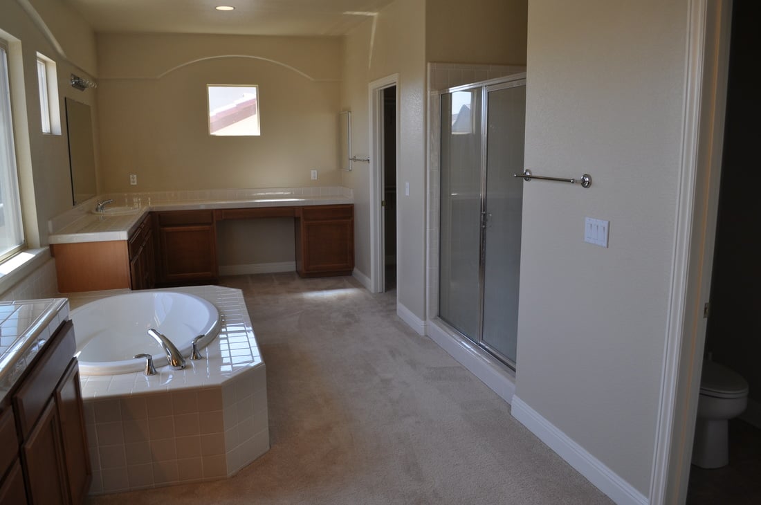Short Sale in West Sacramento! 3855 Otay St. West Sacramento, CA 95691