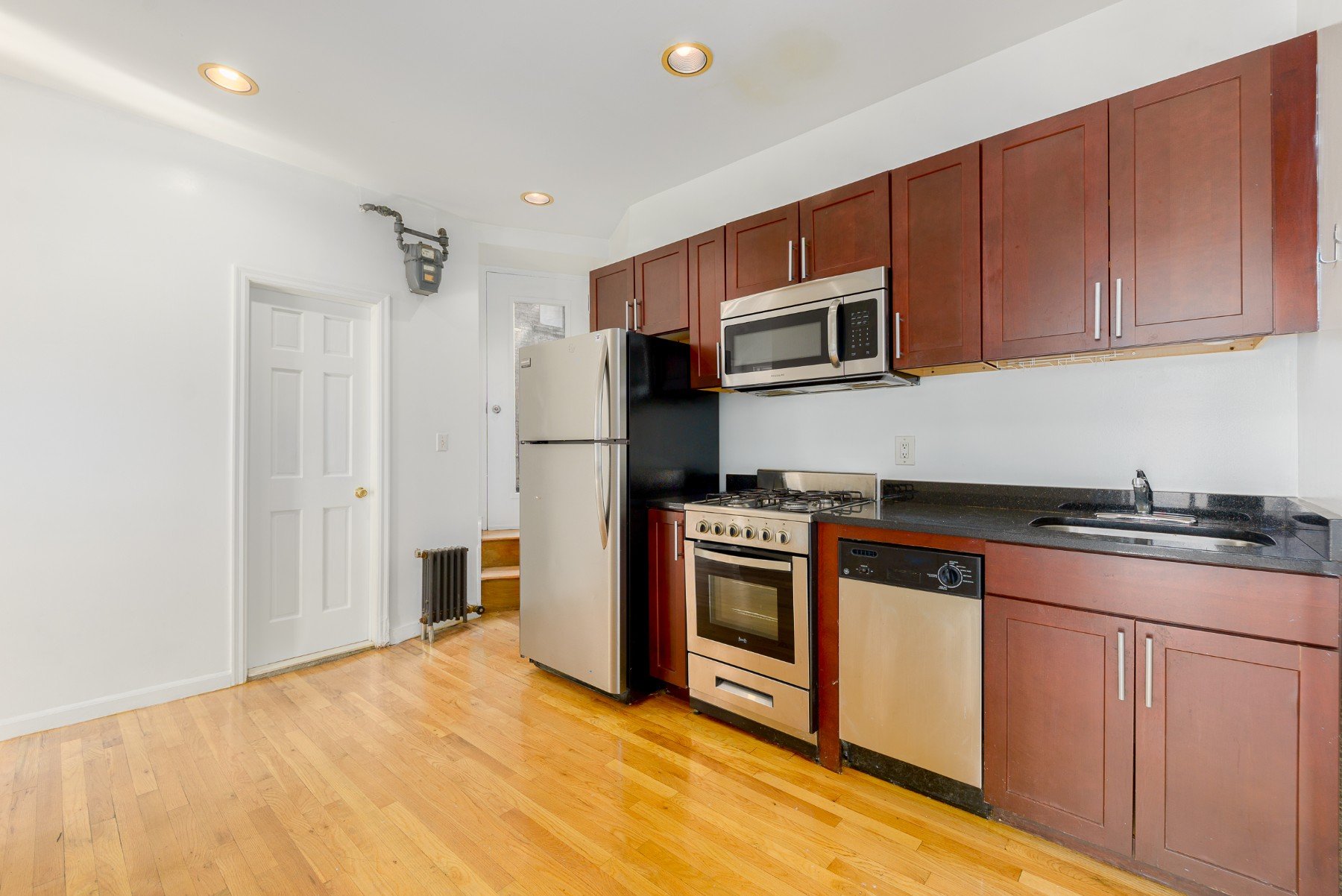 345 East 12th Street Unit: 8