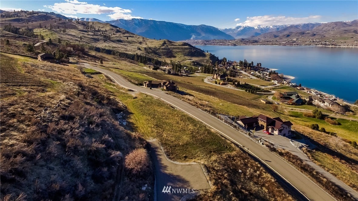 302 Clos CheValle Rd