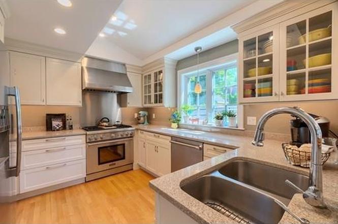 15 Ferry Rd