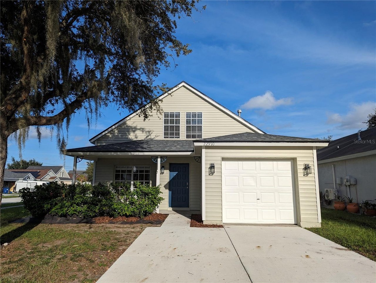 22910 Saint Thomas Cir