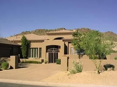 9424 N Longfeather