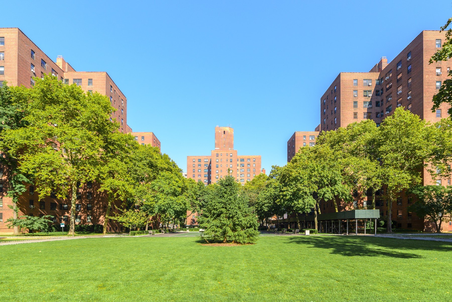 2160 Madison Avenue Unit: 4F