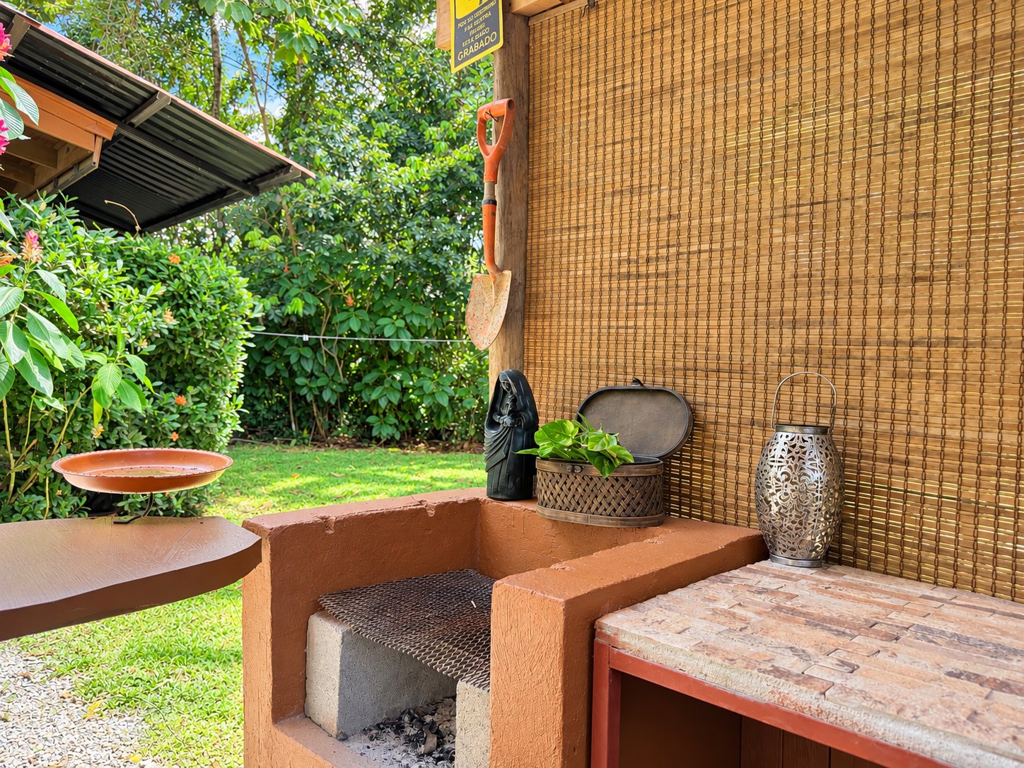 Riverside Cabin in Uvita | 0.98-Acre Estate with Room to Expand