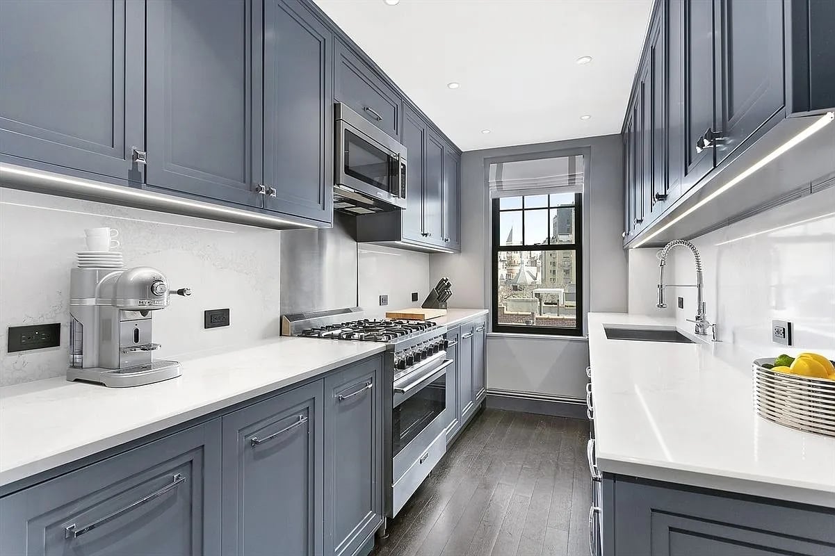 45 Christopher St, #8E