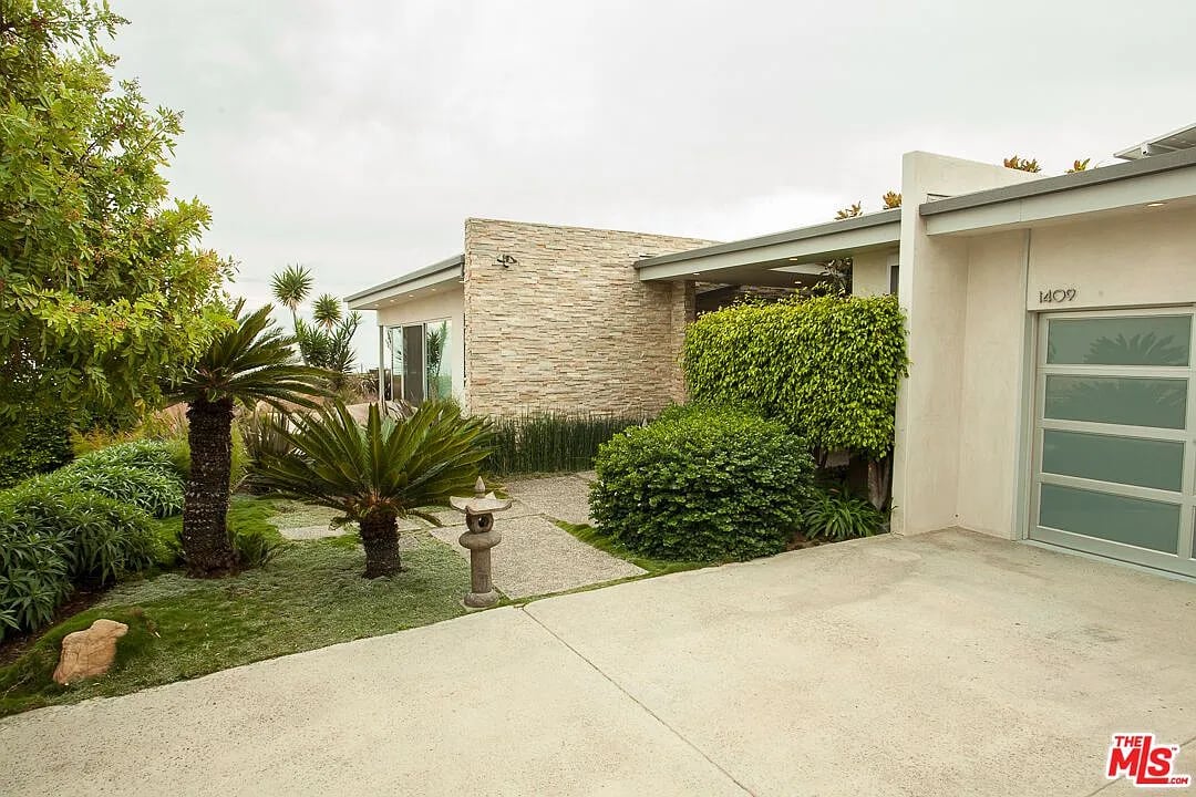 1409 Lachman Ln
