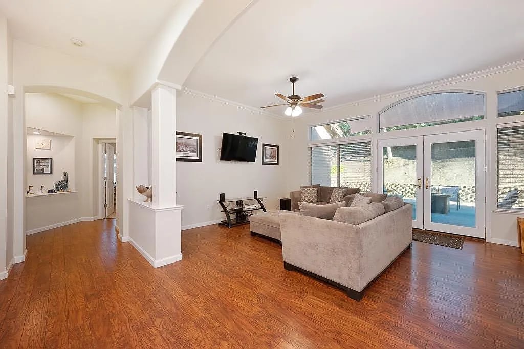 4622 Nassau Ct