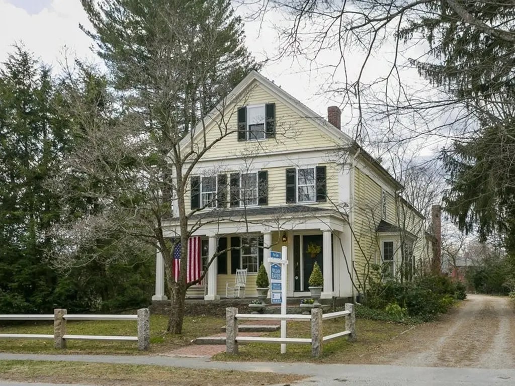 352 Sudbury Rd U:352