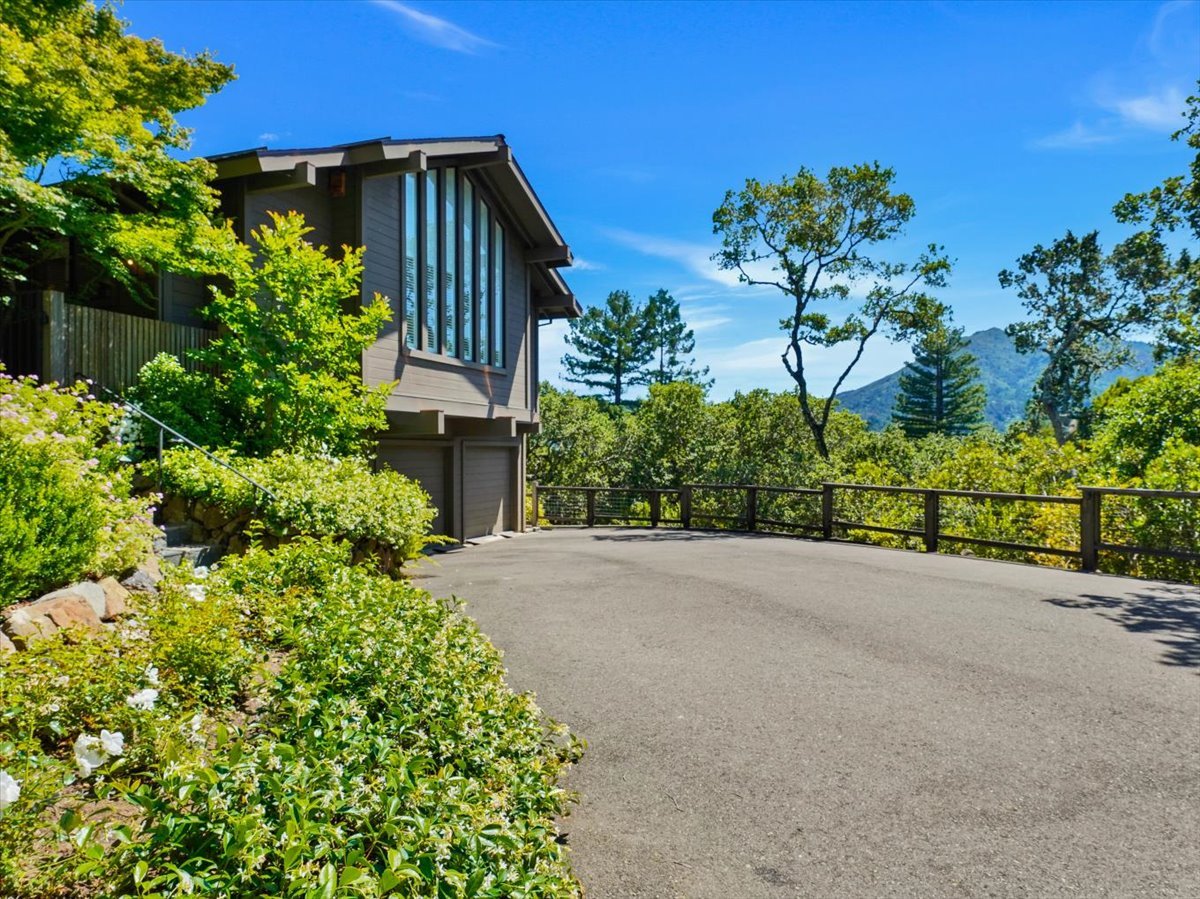 10 Arroyo Dr