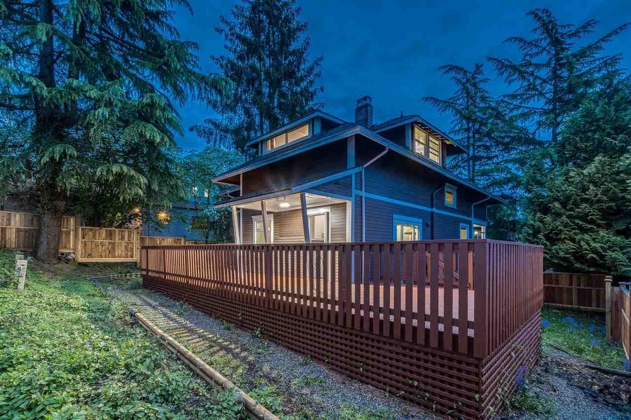 1215 5th Ave
