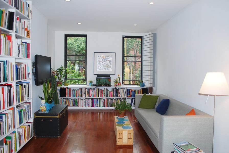 231 West 21St Street Unit: 2E