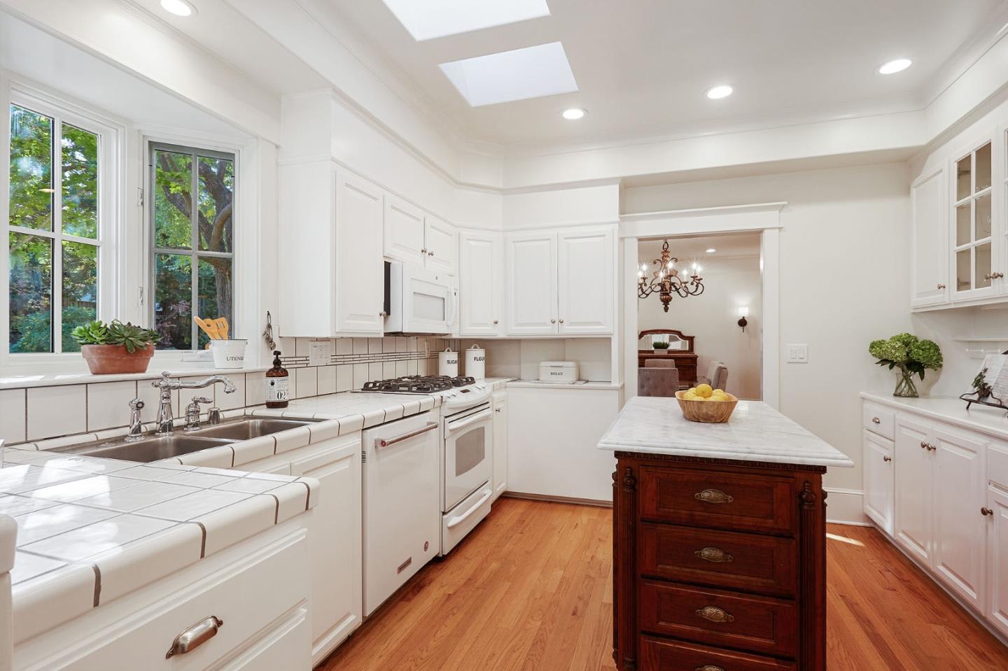 17930 Vineland Avenue, Monte Sereno