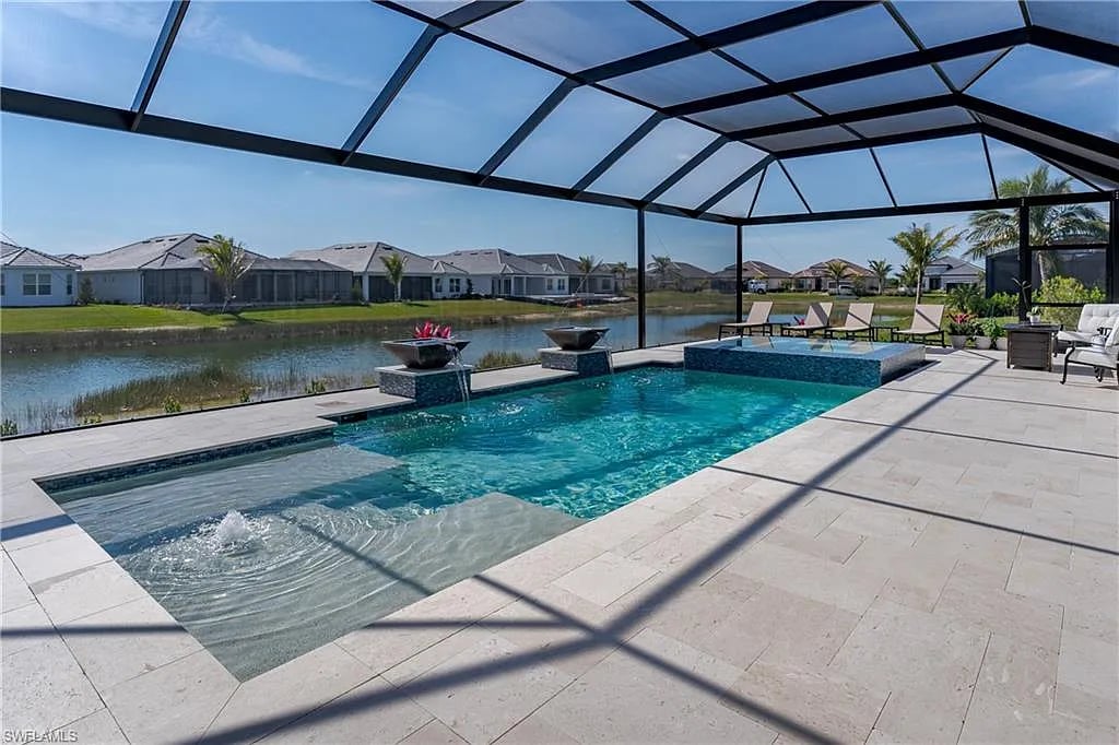 11935 Collegio Dr