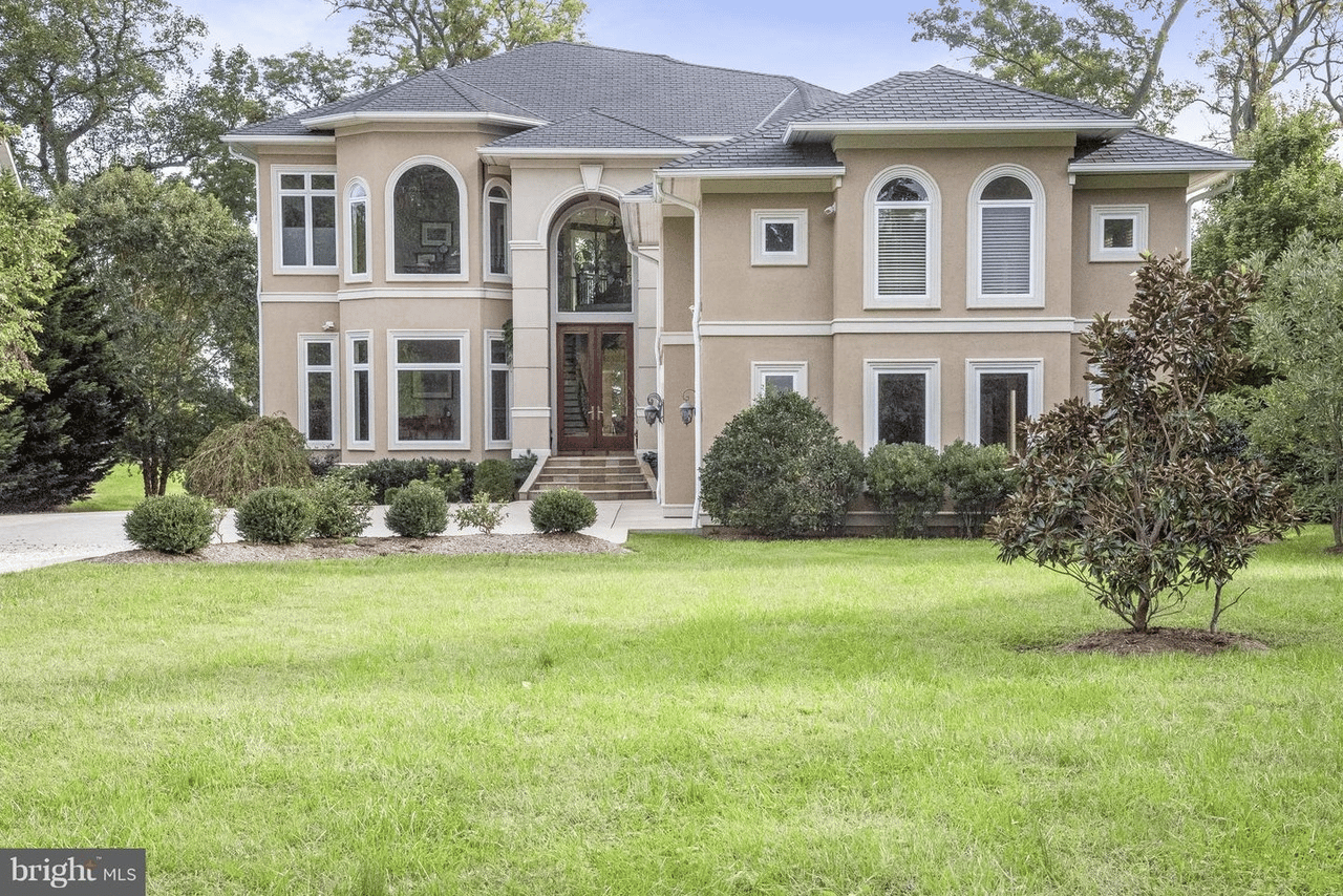 1407A Sharps Point Rd