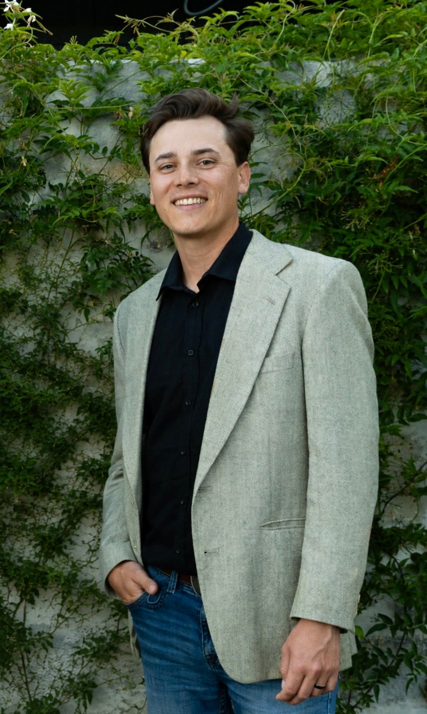 Daulton Wolf