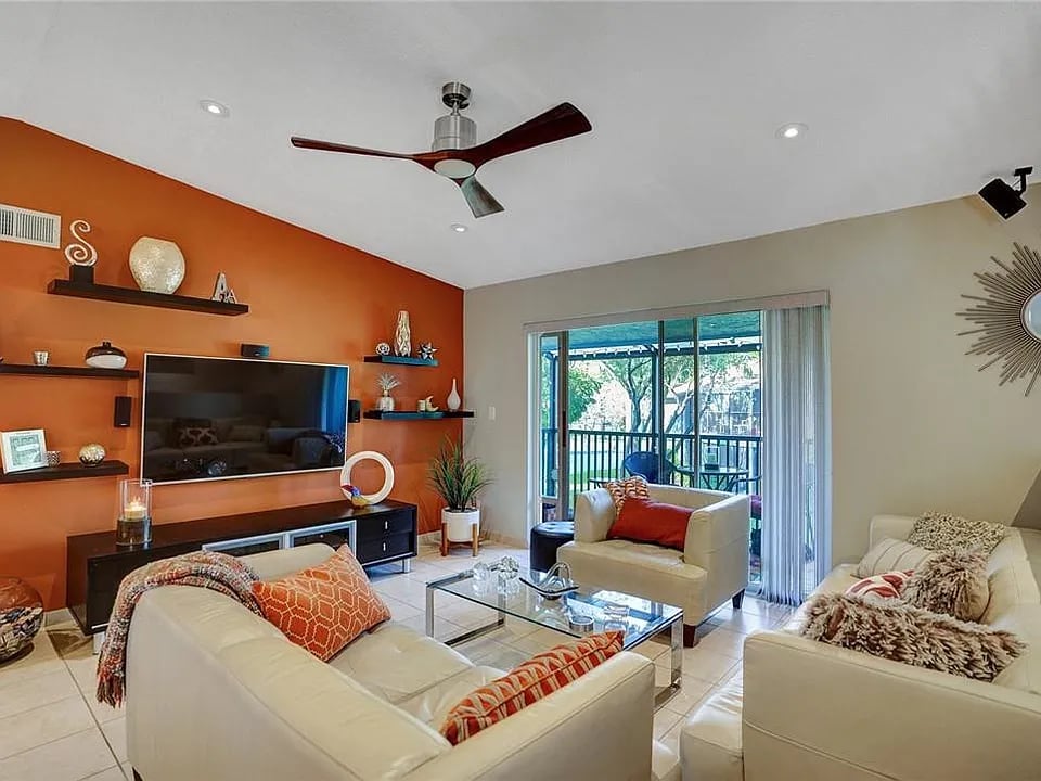 Just Listed: 2757 S Oakland Park Dr Unit 204 Oakland Park FL 33309