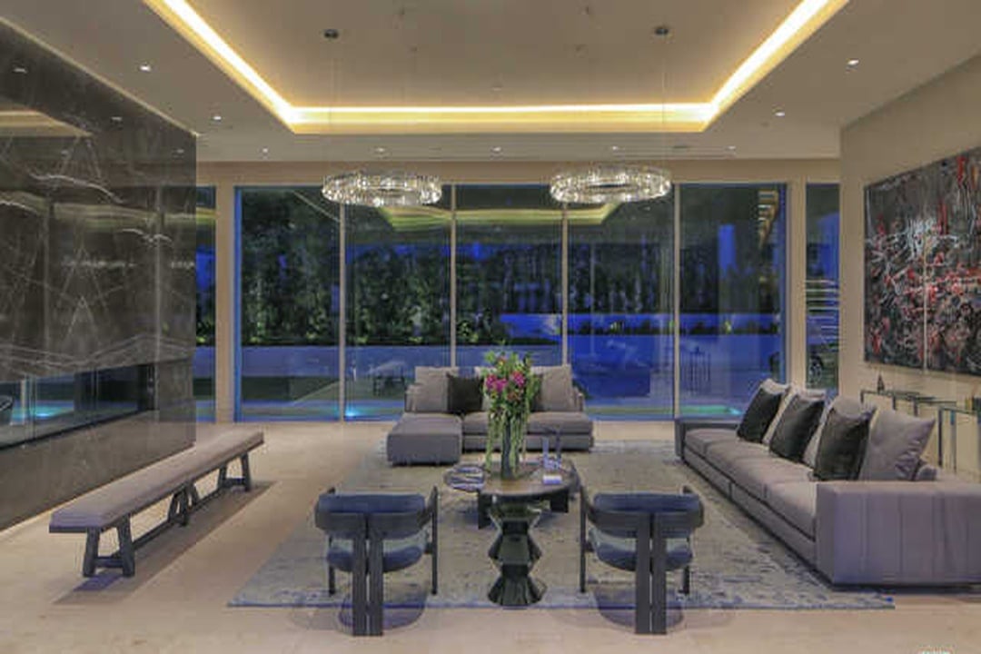 Sapphire Spot