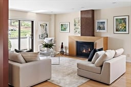 555 Boylston St, #555