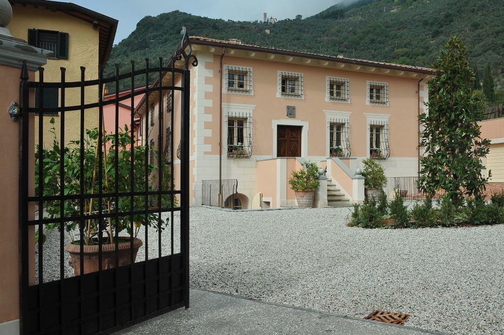 Charming Villa for Sale in Tuscany