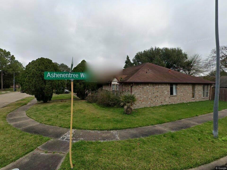 9519 Clipperwood Pl