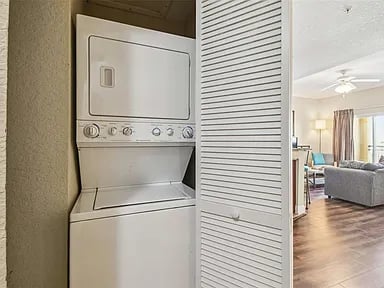 10315 Gulf Blvd #302