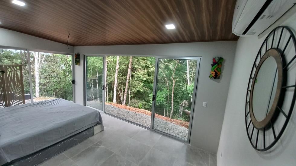 New Home and Guest Villa near Tinamastes Alfombra