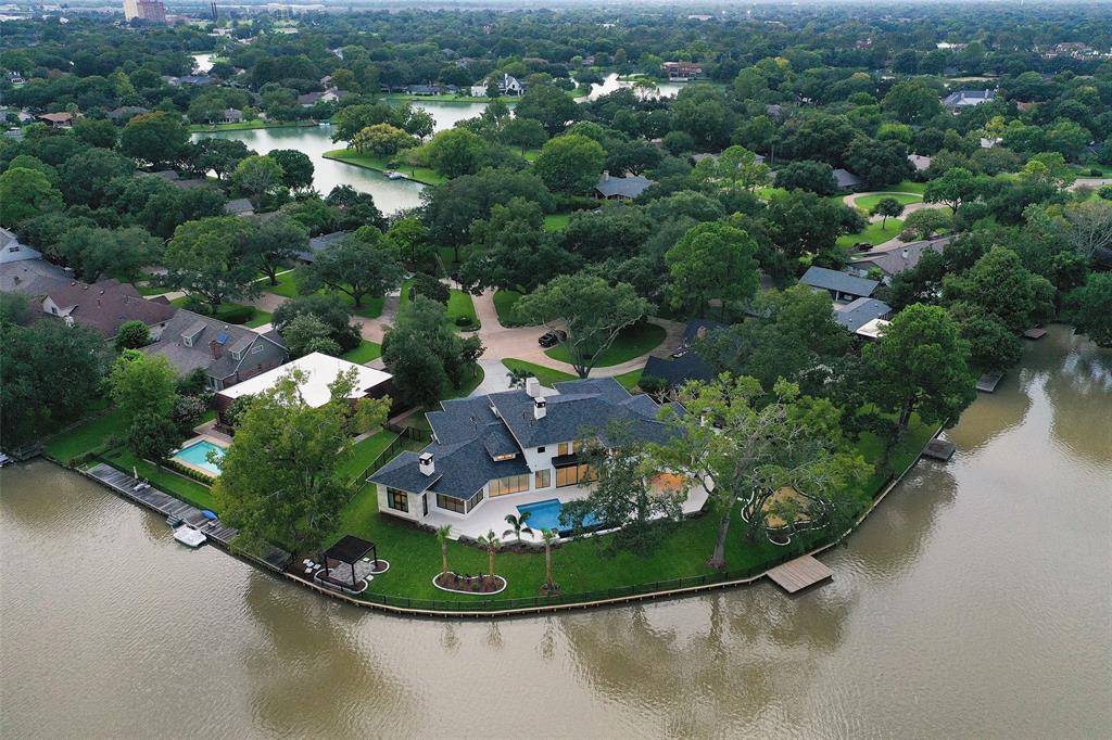 415 Lombardy, Venetian Estates