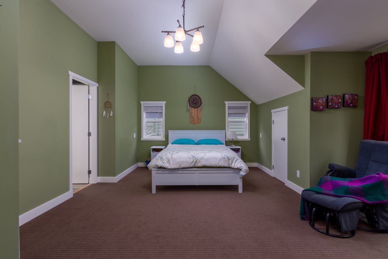1011 Pennylane Pl