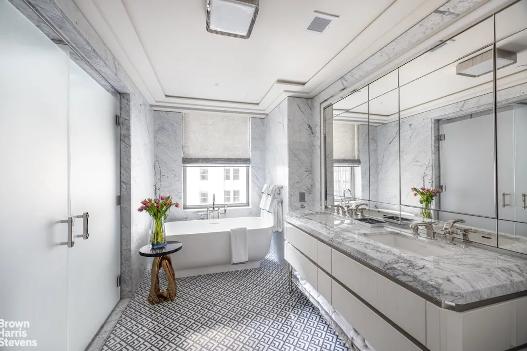 301 Park Avenue #2911
