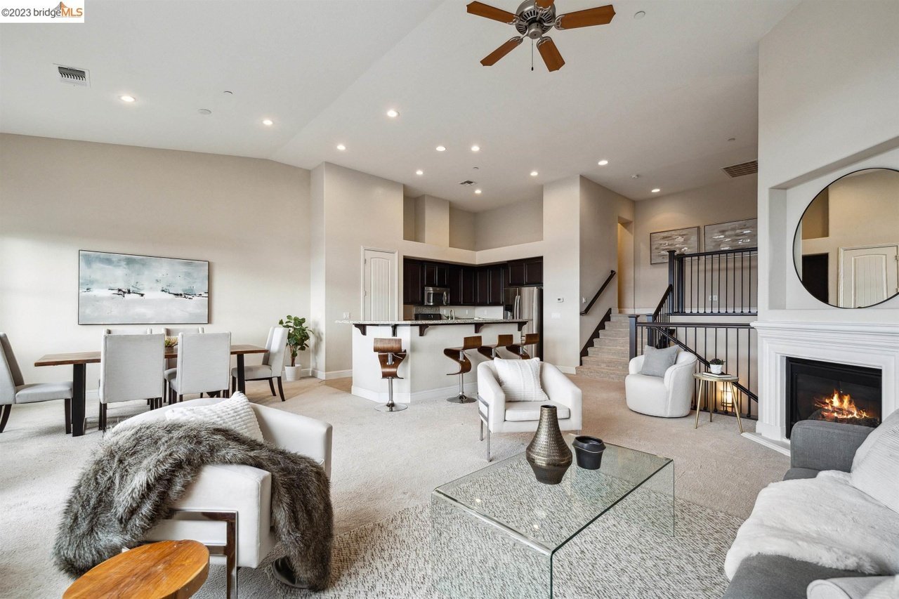 6519 Bayview Dr