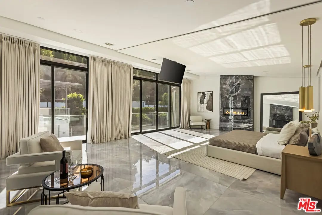 4230 Valley Meadow Rd