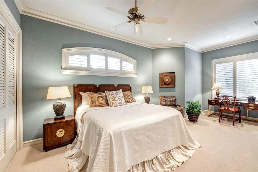 135 Hickory Ridge Dr