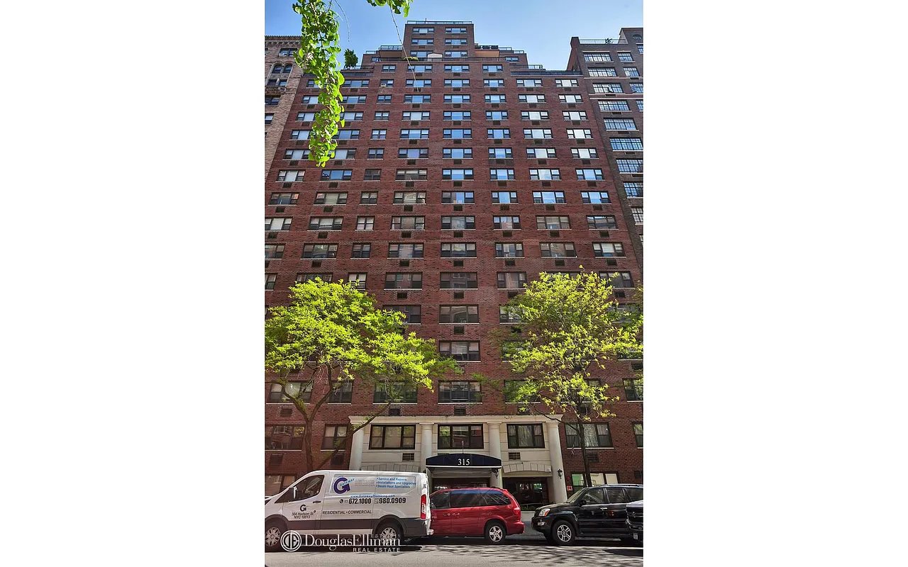315 E 72nd St, #4L